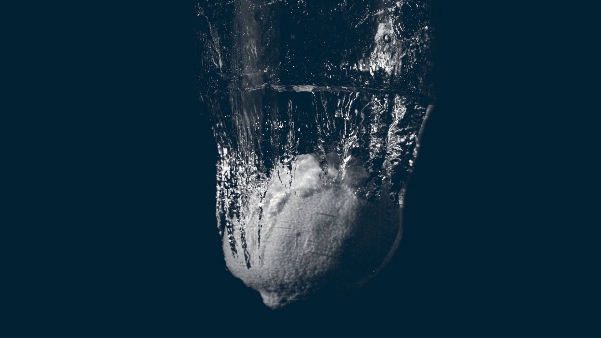 LEMON8